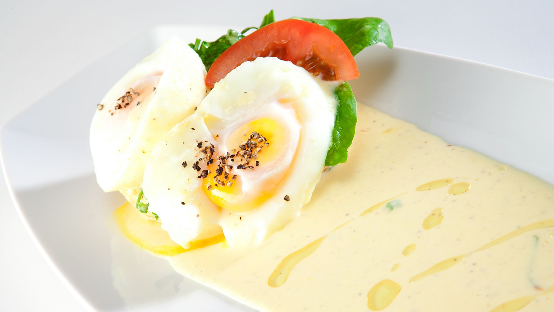 Huevos Benedictine - Crepes&Waffless
